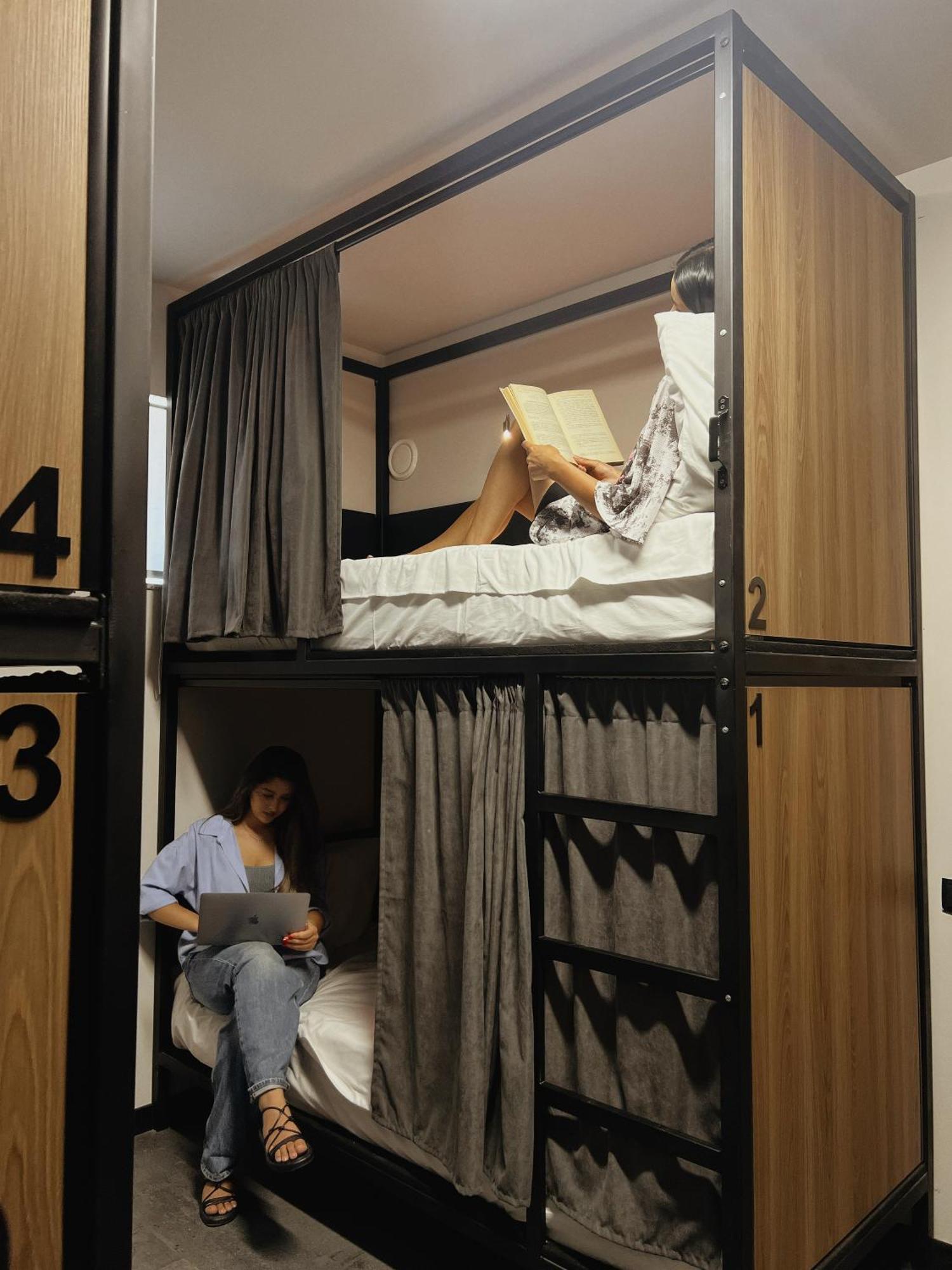 Orion Hostel Yerevan Exterior photo